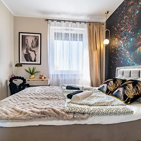 Room, Prymasa 1000-Lecia Rzeszow Exterior photo