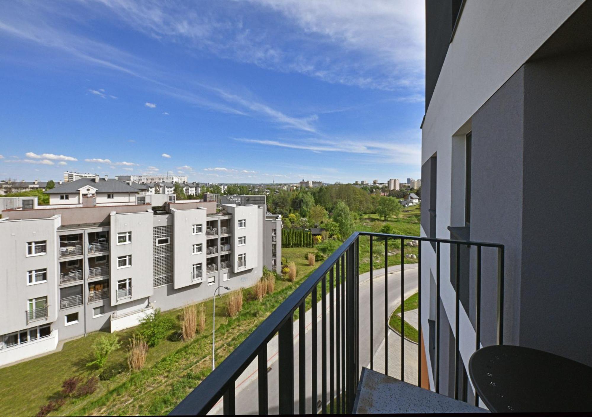 Room, Prymasa 1000-lecia Apartment *