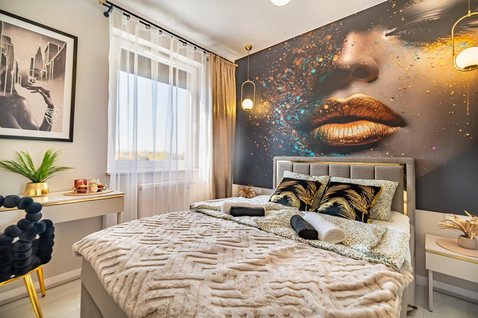 Room, Prymasa 1000-lecia Rzeszow